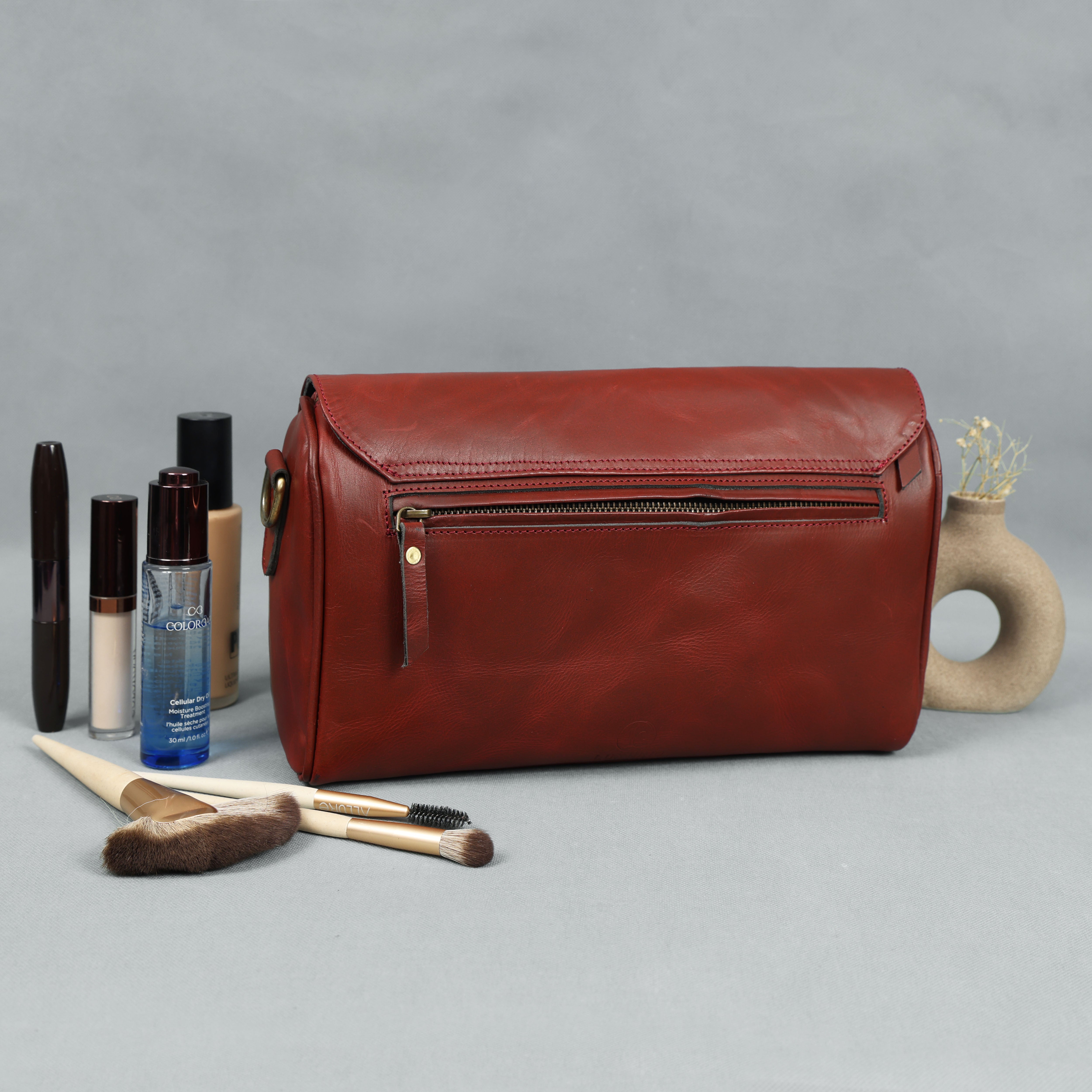 Premium Brown Leather Shoulder Bag with Floral Embroidery – Elegant Craftsmanship for Modern Women