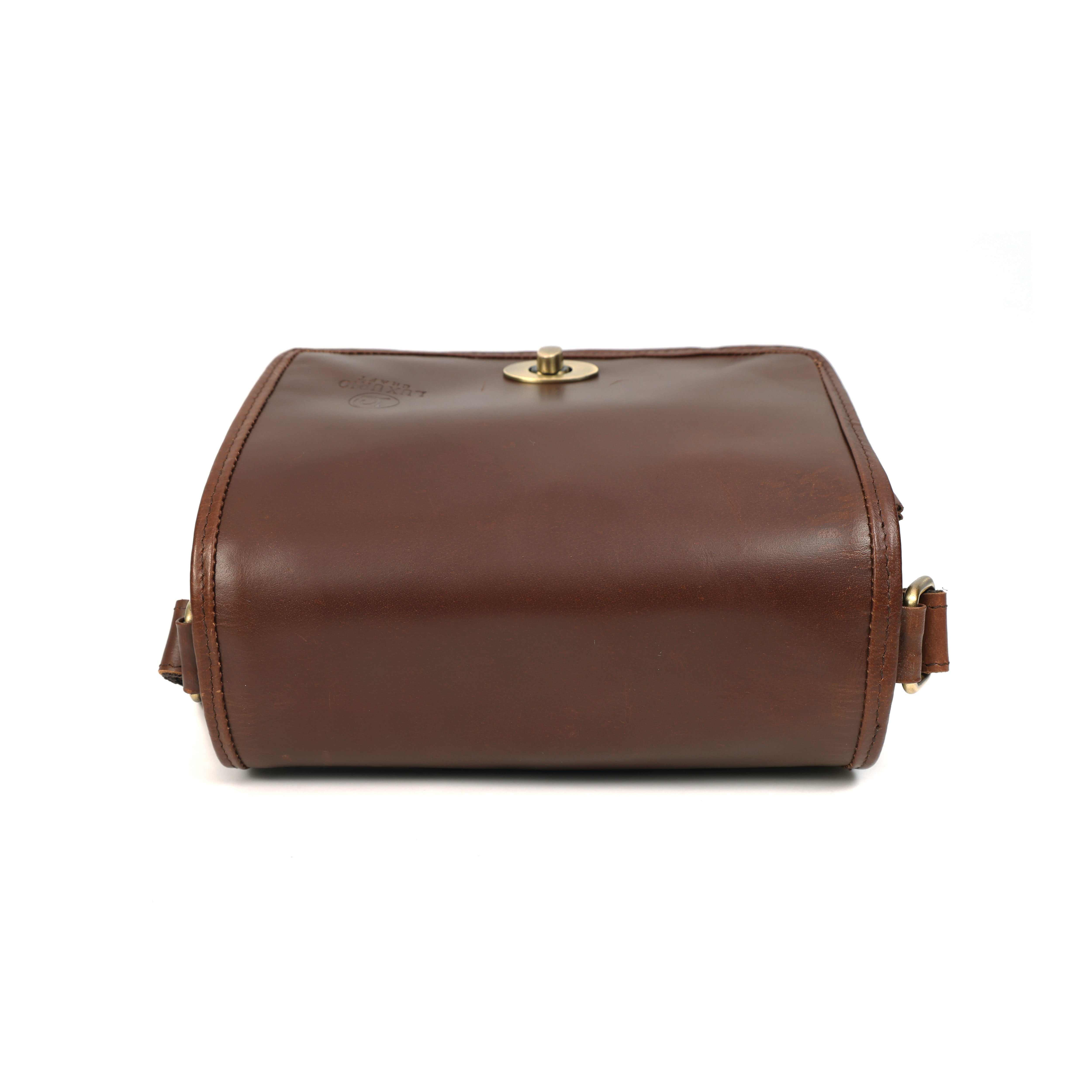 Brown Leather Shoulder Bag | Hobo Bag for Women – Timeless Style Meets Everyday Functionality