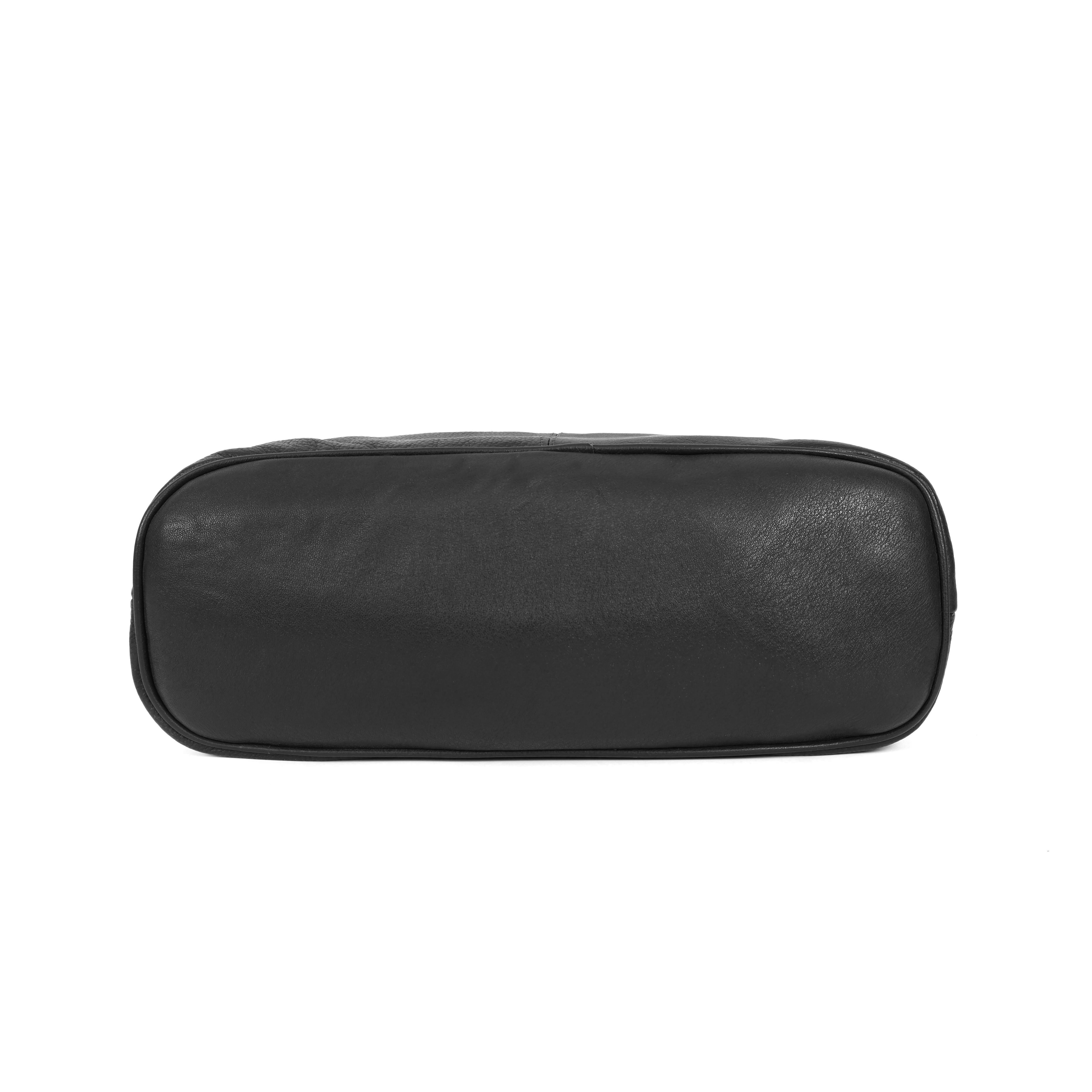Black Tote Bag for Women – Classic, Spacious & Versatile