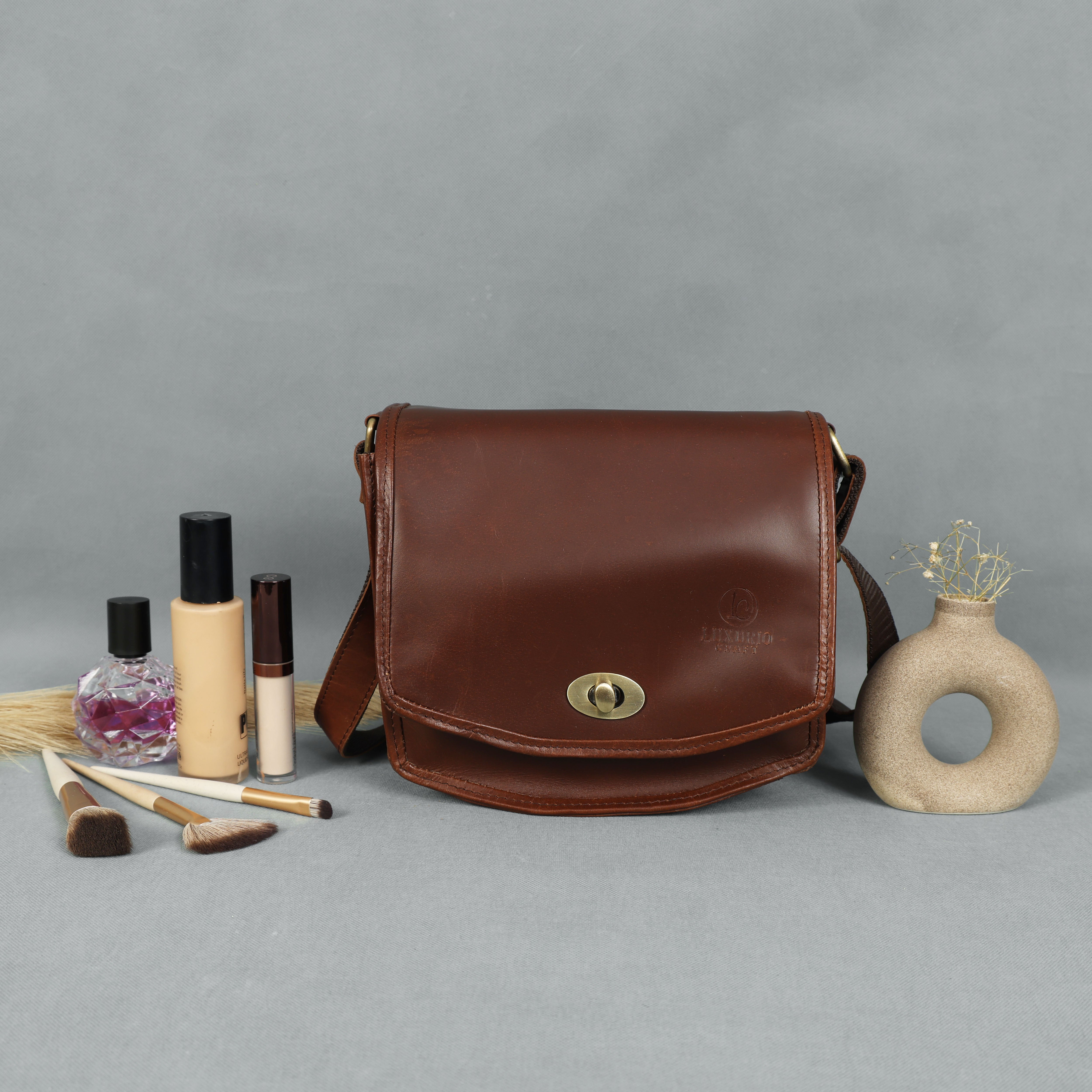 Brown Leather Shoulder Bag | Hobo Bag for Women – Timeless Style Meets Everyday Functionality