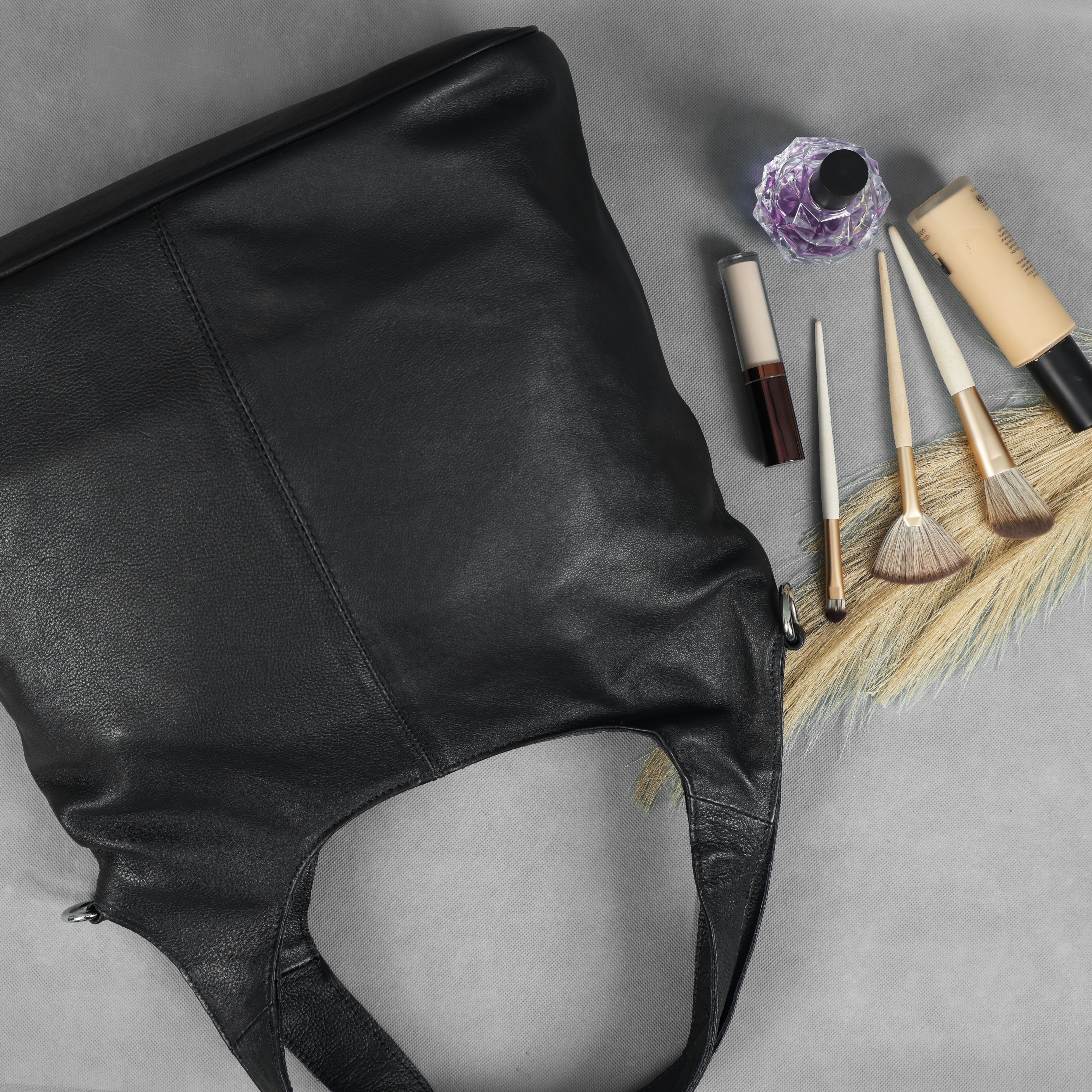 Black Tote Bag for Women – Classic, Spacious & Versatile