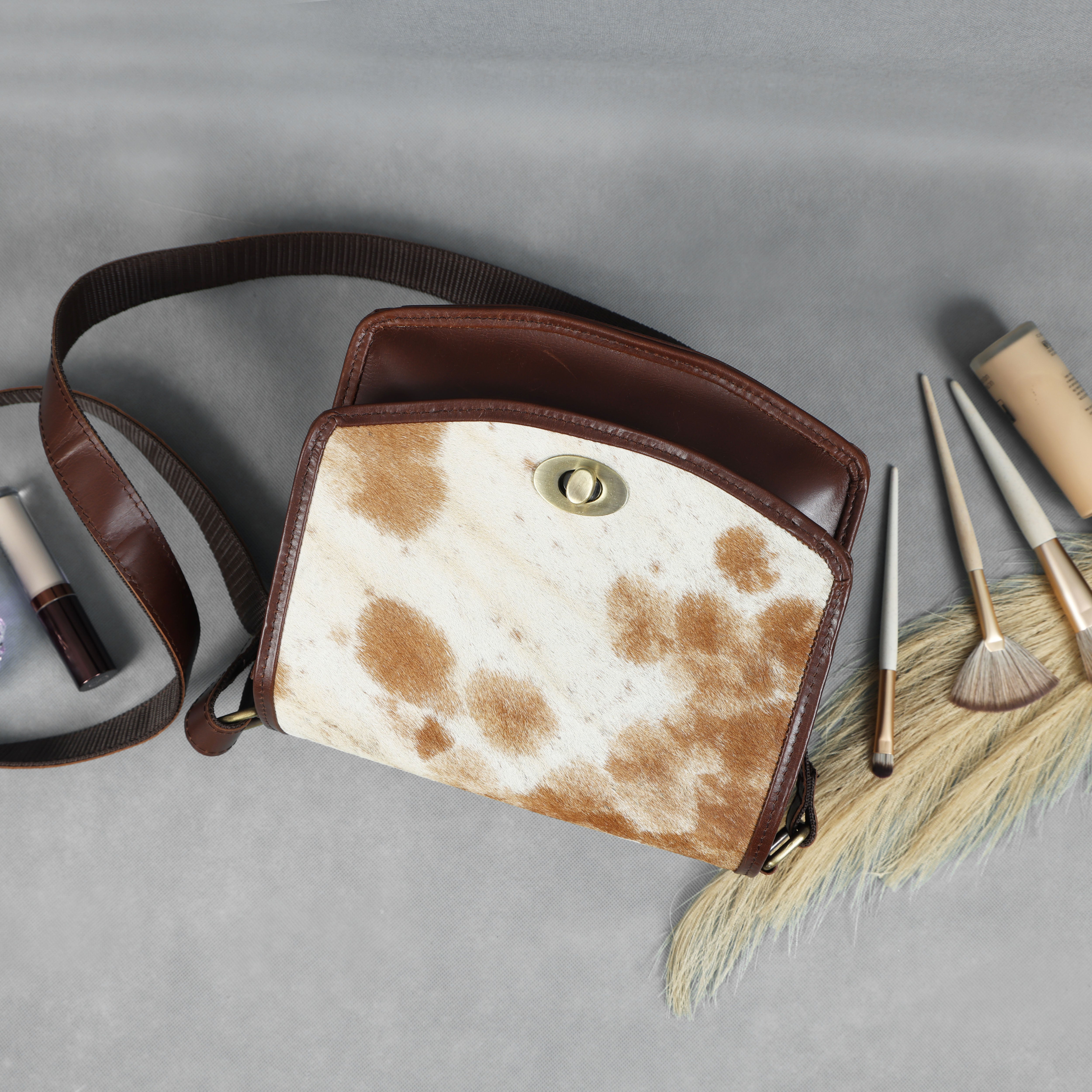 Brown Hair-On Leather Shoulder Bag / Hobo Bag – Rustic Luxury for Everyday Elegance