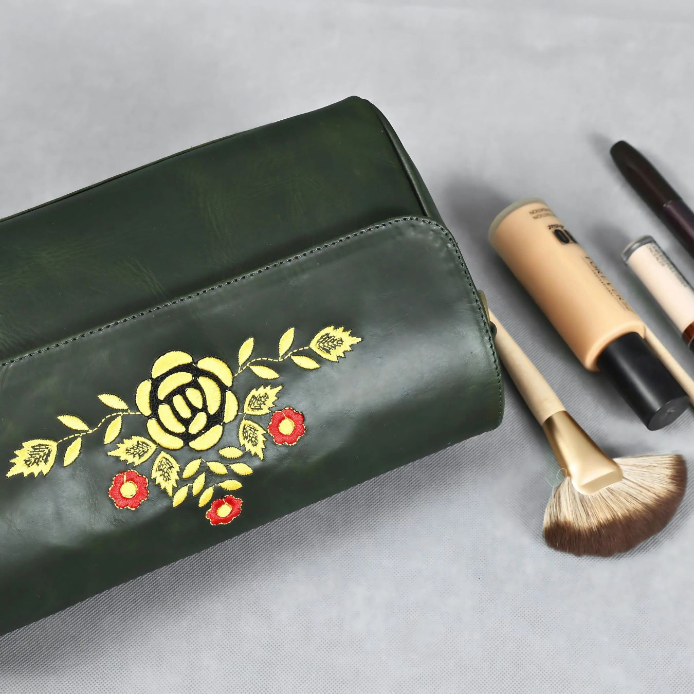 Premium Dark Green Leather Shoulder Bag – Elegant Embroidered Floral Design for Women